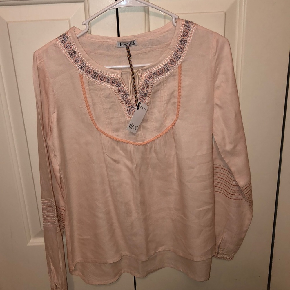 Girl’s cute long sleeve shirt